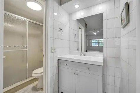 455 Paradise Isle Boulevard Hallandale Beach FL 33009