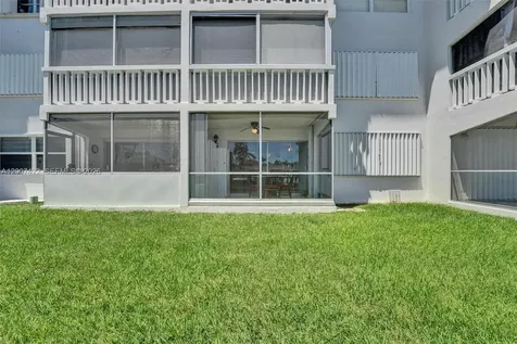455 Paradise Isle Boulevard Hallandale Beach FL 33009