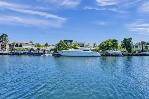 455 Paradise Isle Boulevard Hallandale Beach FL 33009