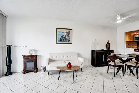 455 Paradise Isle Boulevard Hallandale Beach FL 33009