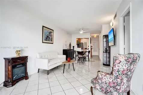 455 Paradise Isle Boulevard Hallandale Beach FL 33009
