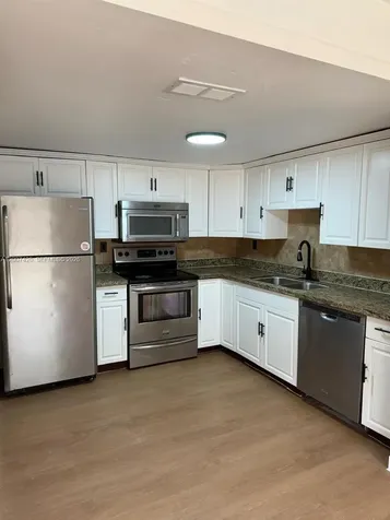 4163 SW 66th Terrace Davie FL 33314
