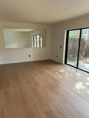 4163 SW 66th Terrace Davie FL 33314