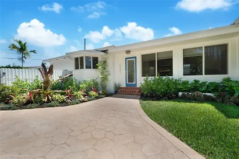 5889 Devonshire Boulevard Miami FL 33155
