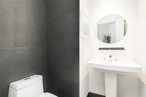 5736 La Gorce Drive Miami Beach FL 33140
