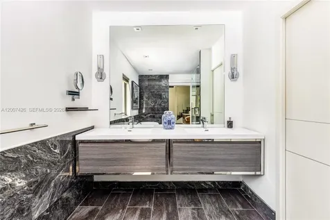 5736 La Gorce Drive Miami Beach FL 33140