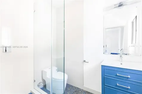 5736 La Gorce Drive Miami Beach FL 33140