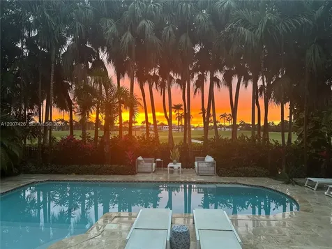 5736 La Gorce Drive Miami Beach FL 33140