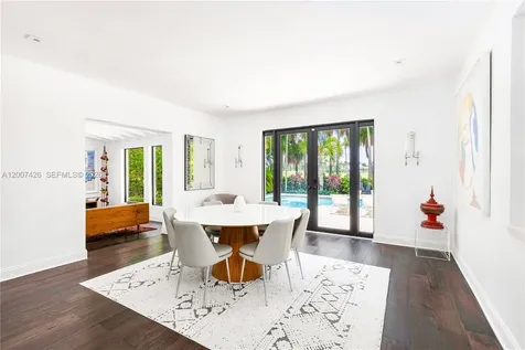 5736 La Gorce Drive Miami Beach FL 33140