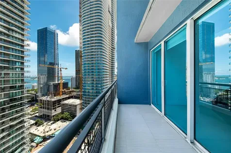 60 SW 13th Street Miami FL 33130