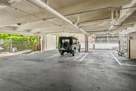 301 Michigan Avenue Miami Beach FL 33139