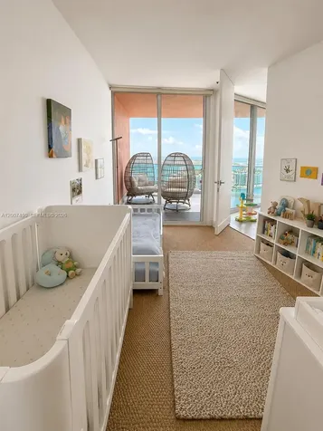 300 S Pointe Drive Miami Beach FL 33139
