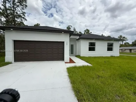 723 Epps Brown Street E Lehigh Acres FL 33974