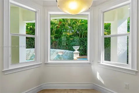 4065 Battersea Road Miami FL 33133