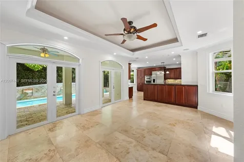4065 Battersea Road Miami FL 33133