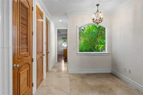 4065 Battersea Road Miami FL 33133