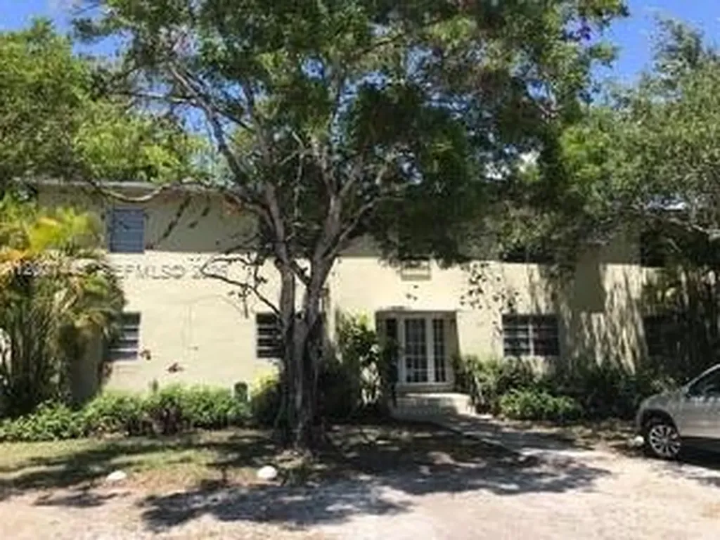 7734 SW 55th Avenue Miami FL 33143