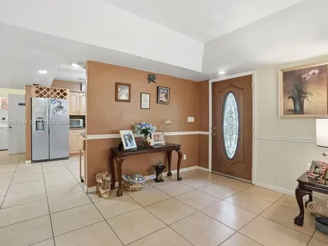 1110 22nd Avenue NE Naples FL 34120