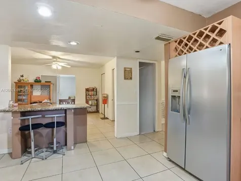 1110 22nd Avenue NE Naples FL 34120