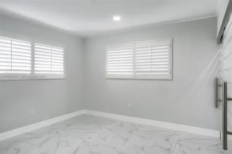 19150 S Saint Andrews Drive Hialeah FL 33015