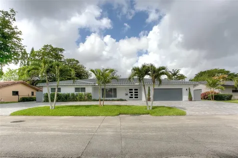 19150 S Saint Andrews Drive Hialeah FL 33015