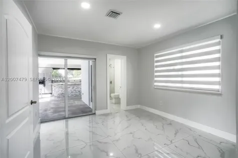 19150 S Saint Andrews Drive Hialeah FL 33015