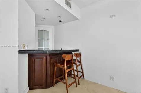 3000 Island Boulevard Aventura FL 33160