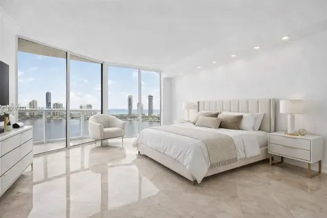 3000 Island Boulevard Aventura FL 33160