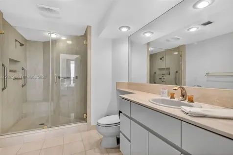 3000 Island Boulevard Aventura FL 33160