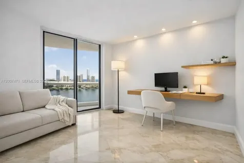 3000 Island Boulevard Aventura FL 33160