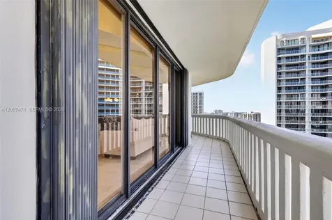3000 Island Boulevard Aventura FL 33160
