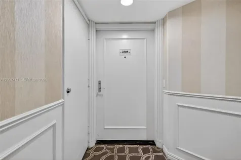 3000 Island Boulevard Aventura FL 33160