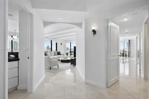 3000 Island Boulevard Aventura FL 33160