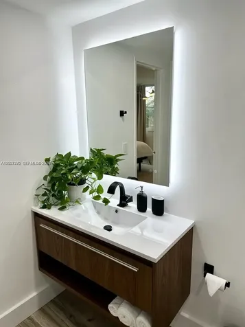 4544 NW 79th Avenue Doral FL 33166