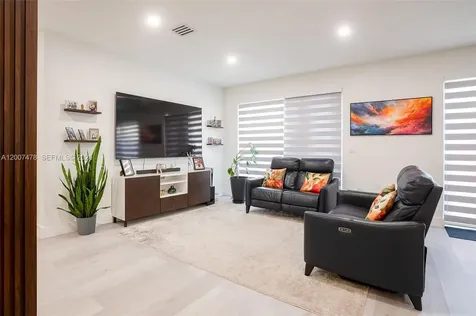 13741 SW 118th Terrace Miami FL 33186