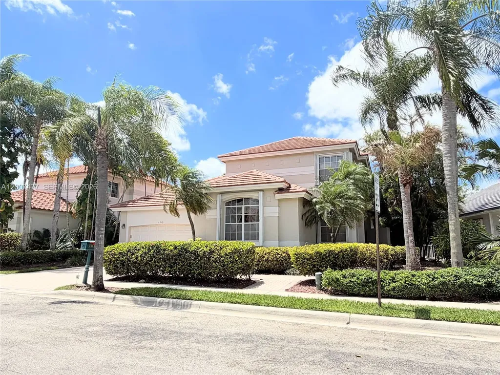 1510 W Lacosta Drive W Pembroke Pines FL 33027