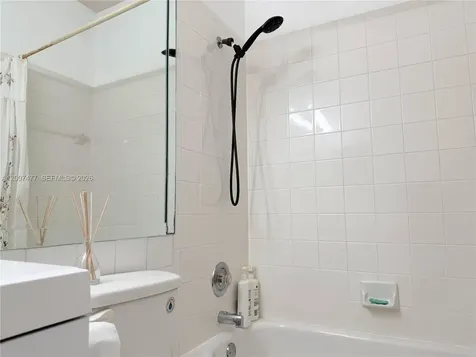 1510 W Lacosta Drive W Pembroke Pines FL 33027
