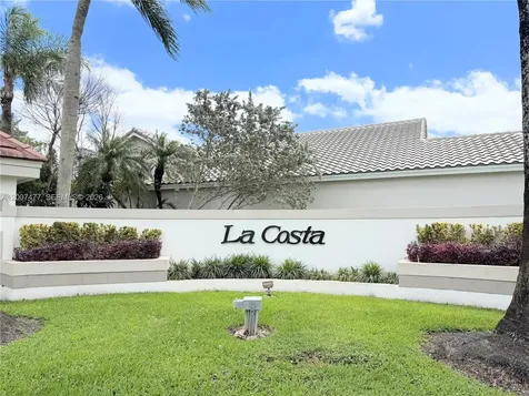 1510 W Lacosta Drive W Pembroke Pines FL 33027