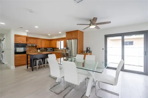 510 SE 3rd Avenue Dania Beach FL 33004
