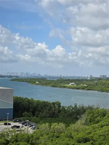 100 Bayview Drive Sunny Isles Beach FL 33160