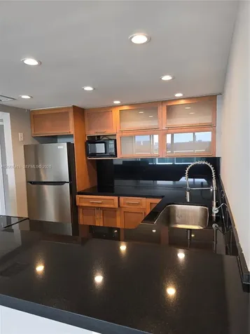 100 Bayview Drive Sunny Isles Beach FL 33160