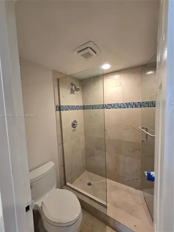100 Bayview Drive Sunny Isles Beach FL 33160