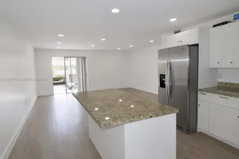 6780 W 2nd Court Hialeah FL 33012