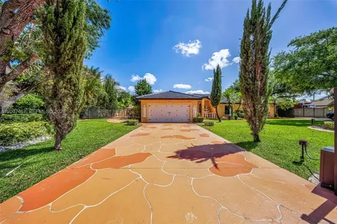 15860 SW 287th Street Homestead FL 33033