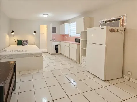 54 SW 24th Road Miami FL 33129