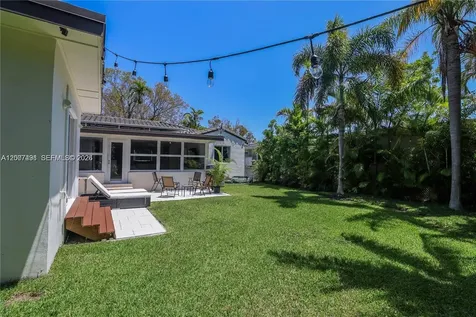 5620 Alton Road Miami Beach FL 33140