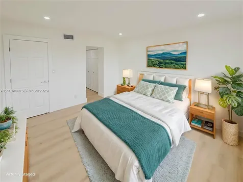 17911 NW 68th Avenue Hialeah FL 33015