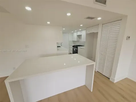17911 NW 68th Avenue Hialeah FL 33015