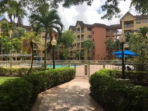 8205 Lake Drive Doral FL 33166