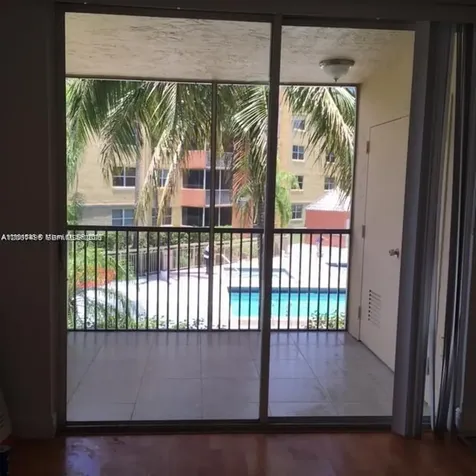 8205 Lake Drive Doral FL 33166